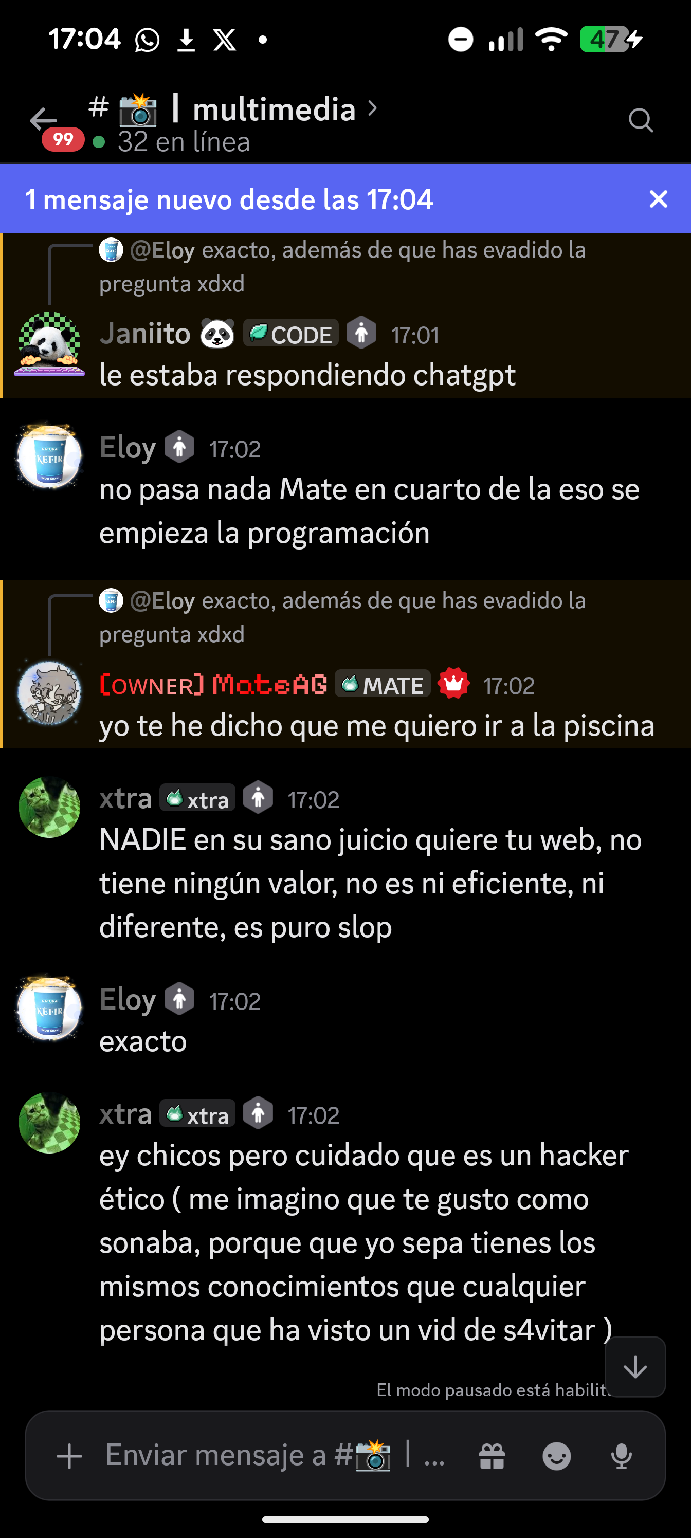 Evasión de preguntas sobre su web y la piscina